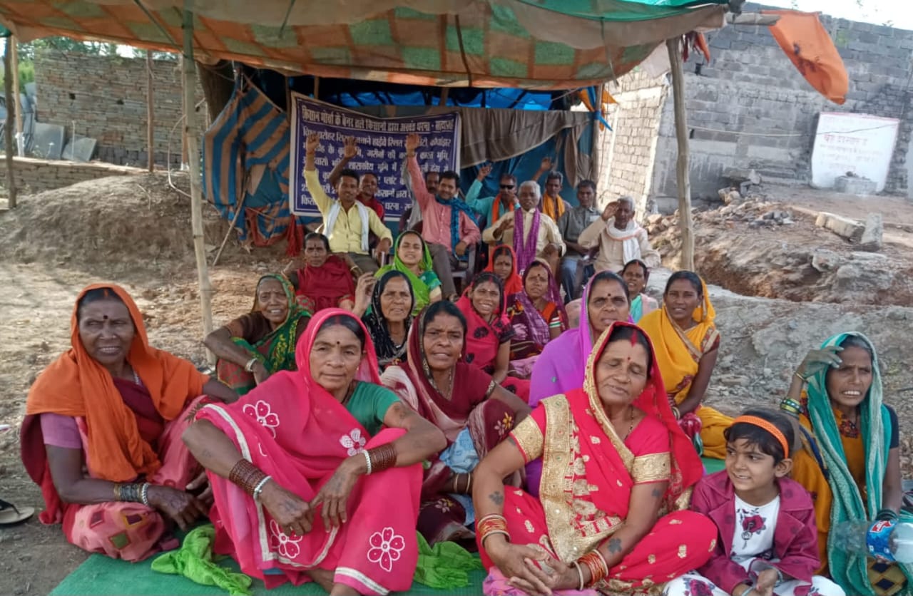 22.06.2023 छत्तीसगढ़ संयुक्त किसान मोर्चा का महा पंचायत 12 सूत्रीय मांग के साथ करनी स्टील पावर प्लांट में विरुद्ध