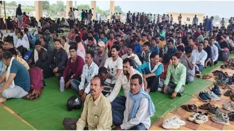 इन कर्मचारियों को मिला नियमितीकरण का आश्वासन! इधर ट्रांसफर के लिए अब नहीं काटने होंगे नेता अधिकारी के चक्कर